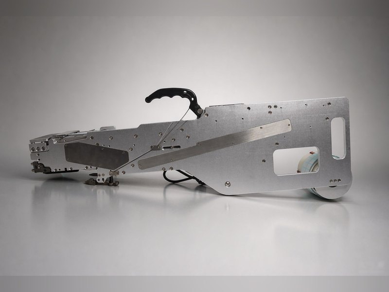 Label Feeder
